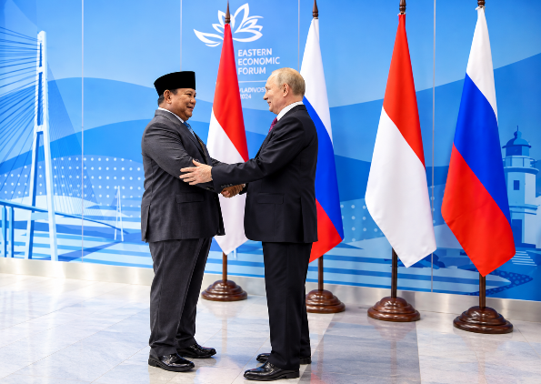 Presiden RI Hadiri EEF Ke-11: Dorong Pelipatgandaan Perdagangan dan Kemitraan Danantara-RDIF