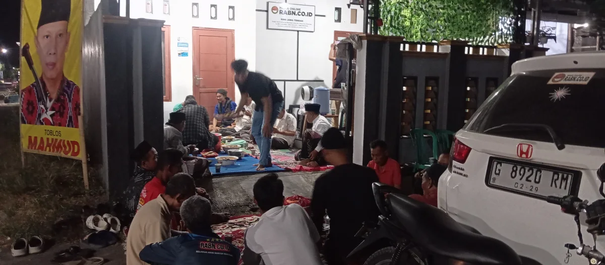 Hadiri Tasyakuran Kantor Biro Jateng RABN.CO.ID, Slamet Muhajirin Bicara Kedewasaan Demokrasi Warga Kabunan